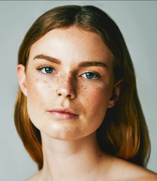 Natural light portrait photography guide